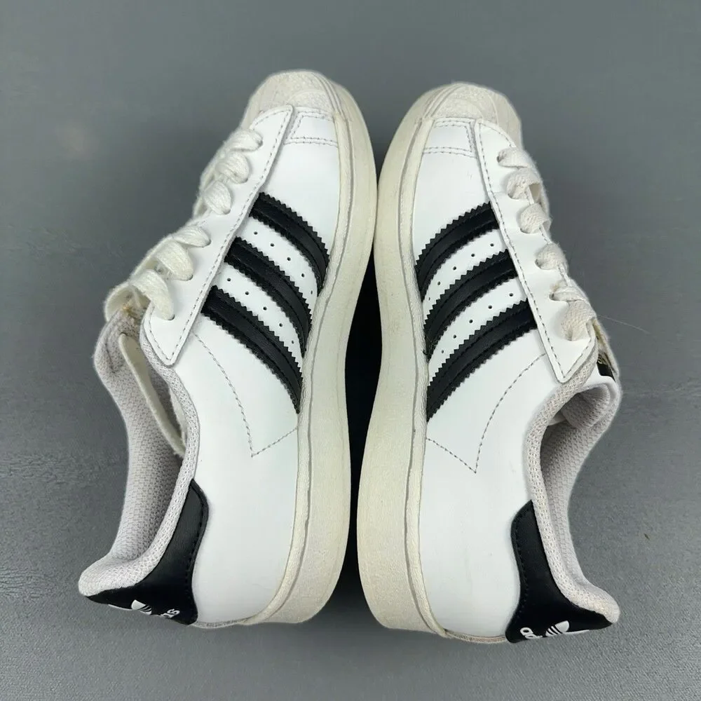 Adidas Kids Size 1 Superstar Shell Toe Sneakers White Black 3 Stripe 789002
